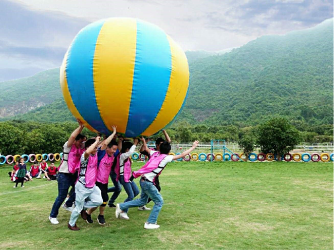 趣味運(yùn)動(dòng)會(huì)